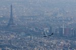 B-52-over-Paris.jpg