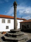 Pelourinho_de_Castelo_Novo_1.jpg