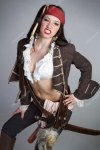 0-sexy-pirate-woman.jpg