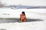 naked_in-snow_008-me.jpg