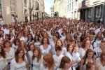 red-heads-in-white.jpg