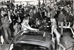 motor-show-earls-court-showing-nude-models-1500w-896747a.jpg