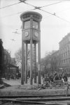 Bundesarchiv_Bild_102-00843,_Berlin,_Verkehrsturm_auf_dem_Potsdamer_Platz.jpeg