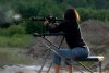 girlsnguns15.jpg